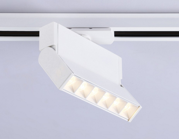 Открыть Светильник на штанге Ambrella Light GL GL6811 Фото Светильник на штанге Ambrella Light GL GL6811