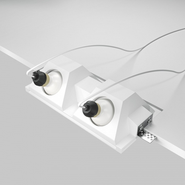 Фото Встраиваемый светильник Maytoni Gyps Modern DL002-WW-02-W