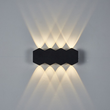 Фото Накладной светильник Escada 30004LED 30004W/03LED