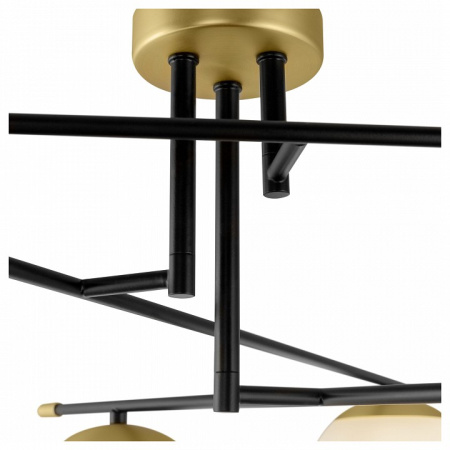 Фото Накладной светильник Maytoni Nostalgia MOD048CL-06G