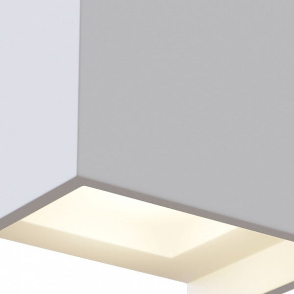 Фото Накладной светильник Maytoni Parma C155-WL-02-3W-W