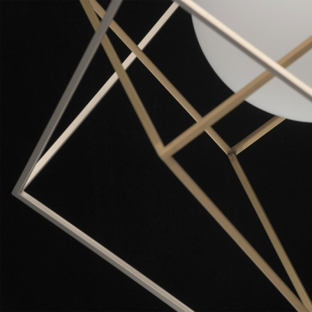 Фото Светильник на штанге DeMarkt Призма 1 726010301