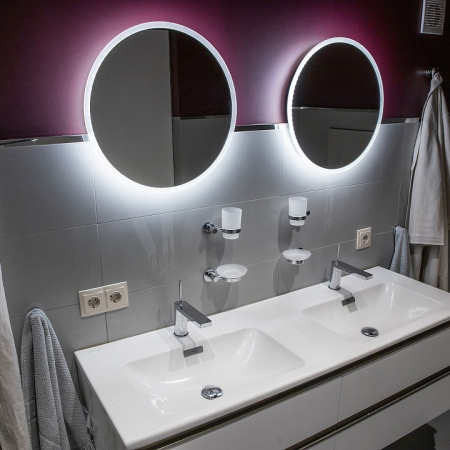 Фото Розетка влагозащищенная с заземлением, без рамки Werkel слоновая кость W1171103