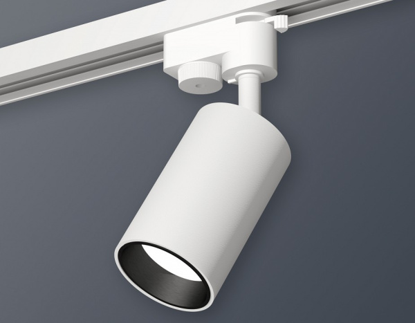 Открыть Светильник на штанге Ambrella Light XT XT6322021 Фото Светильник на штанге Ambrella Light XT XT6322021