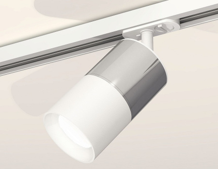 Открыть Светильник на штанге Ambrella Light XT XT7401070 Фото Светильник на штанге Ambrella Light XT XT7401070