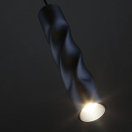 Открыть Подвесной светильник Eurosvet Scroll 50136/1 LED черный Фото Подвесной светильник Eurosvet Scroll 50136/1 LED черный