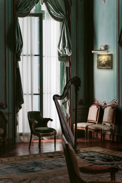 Фото Подсветка для картины Maytoni Renoir PIC118-22-R