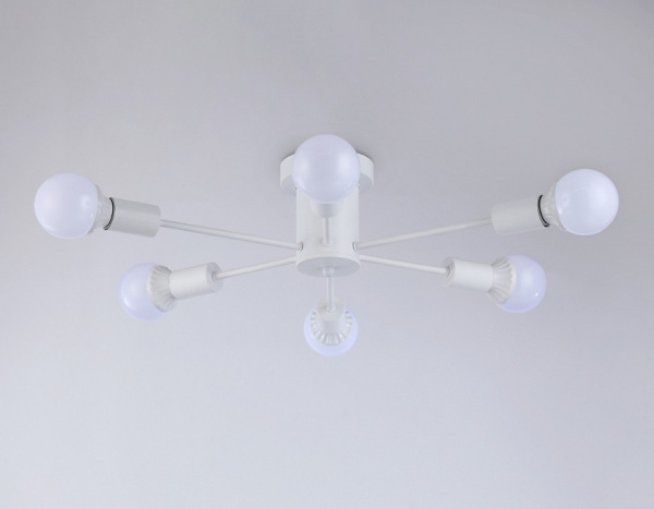 Фото Потолочная люстра Ambrella Light TR TR80401