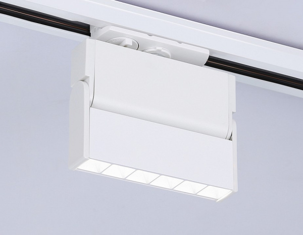 Открыть Светильник на штанге Ambrella Light GL GL6812 Фото Светильник на штанге Ambrella Light GL GL6812