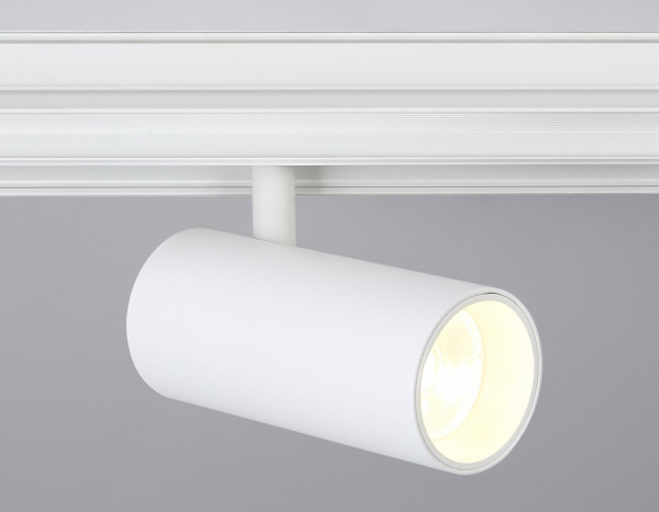 Открыть Светильник на штанге Ambrella Light GL GL3828 Фото Светильник на штанге Ambrella Light GL GL3828