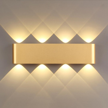 Фото Накладной светильник Odeon Light Magnum 3893/8WL