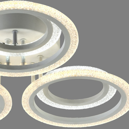 Фото Потолочная люстра Escada Ice 10215/6LED