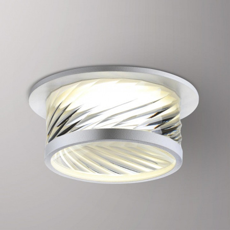 Фото Встраиваемый светильник Novotech Gem 370919