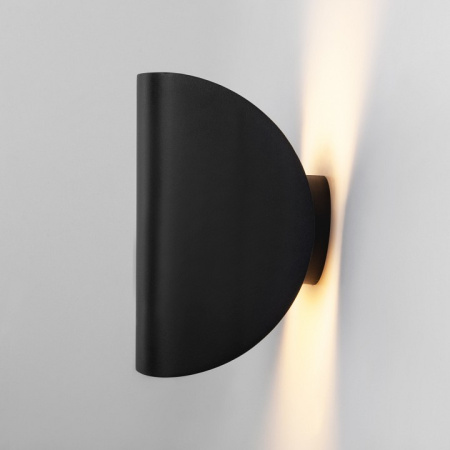 Фото Накладной светильник Elektrostandard Taco a052620