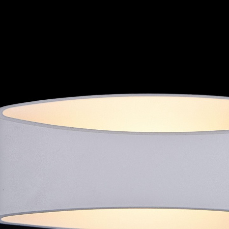 Фото Накладной светильник Maytoni Trame C806WL-L5W