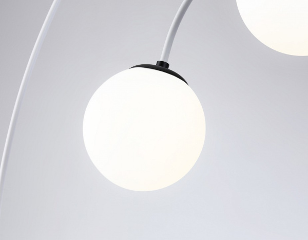 Фото Люстра на штанге Ambrella Light TR TR2572