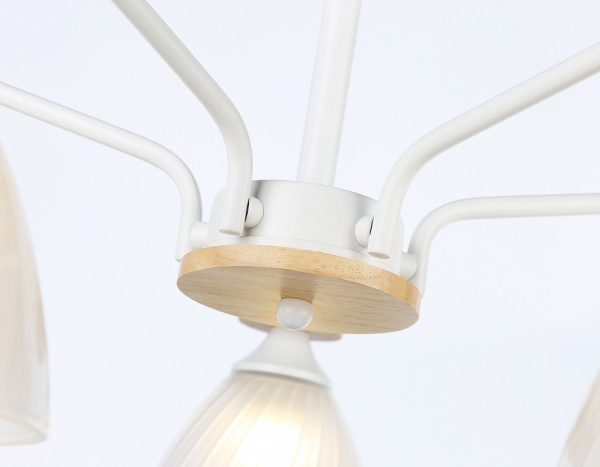 Открыть Люстра на штанге Ambrella Light TR TR9567 Фото Люстра на штанге Ambrella Light TR TR9567