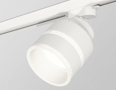 Открыть Светильник на штанге Ambrella Light XT XT8101024 Фото Светильник на штанге Ambrella Light XT XT8101024