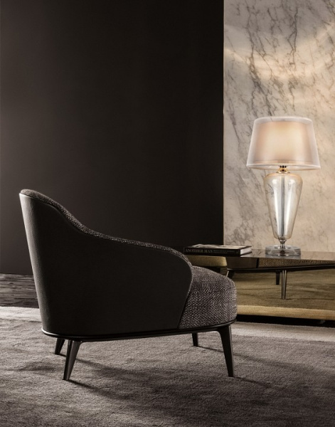 Фото Настольная лампа декоративная Maytoni Verre Z005TL-01CH