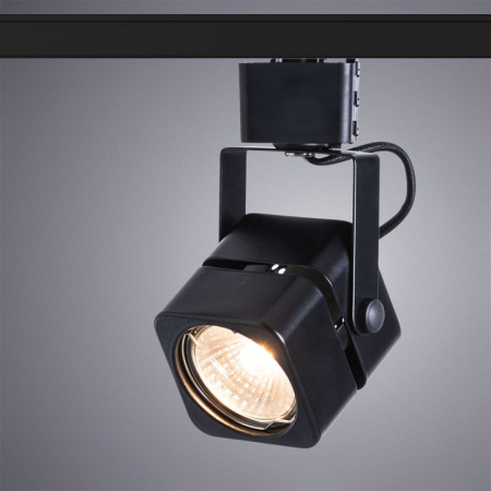 Открыть Светильник на штанге Arte Lamp Misam A1315PL-1BK Фото Светильник на штанге Arte Lamp Misam A1315PL-1BK
