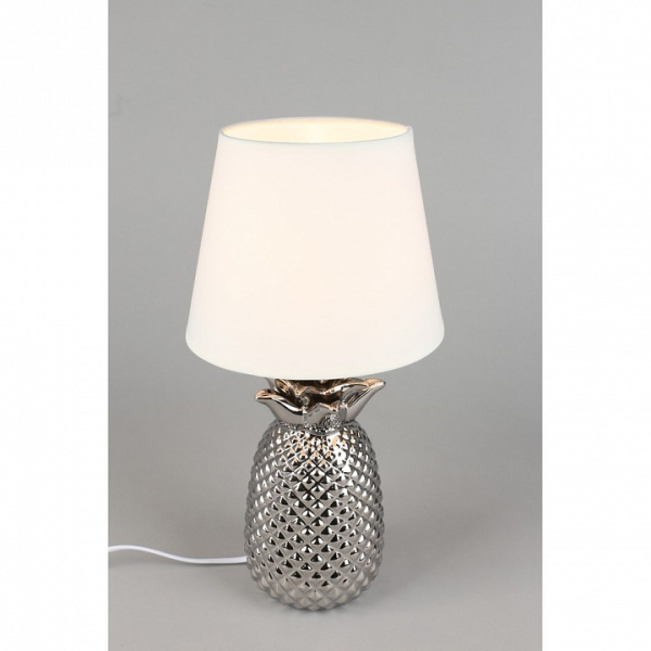 Открыть Настольная лампа декоративная Omnilux Caprioli OML-19704-01 Фото Настольная лампа декоративная Omnilux Caprioli OML-19704-01