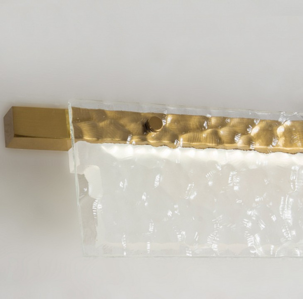 Фото Накладной светильник Favourite Gelido 4518-1W