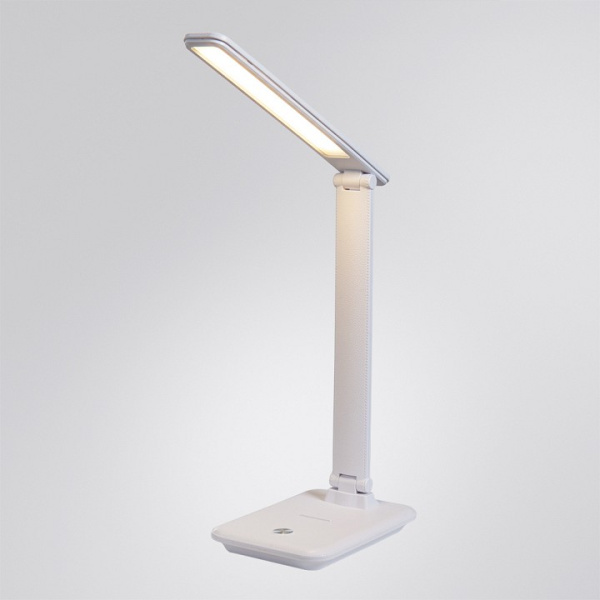 Фото Настольная лампа офисная Arte Lamp London A5123LT-1WH