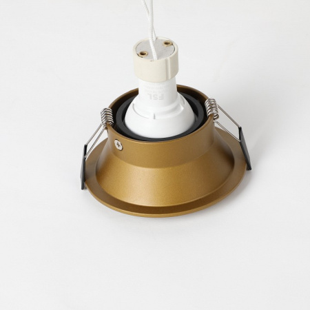 Фото Встраиваемый светильник Favourite Retro 2792-1C