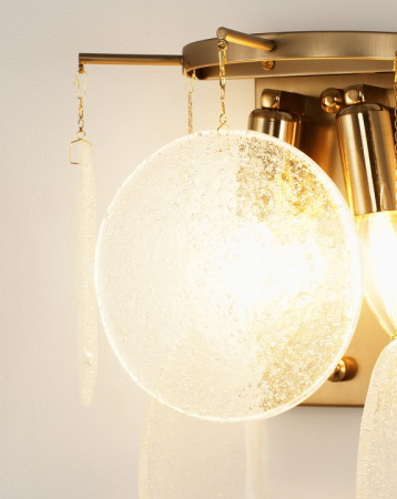 Фото Накладной светильник Moderli Classic V9031-2W