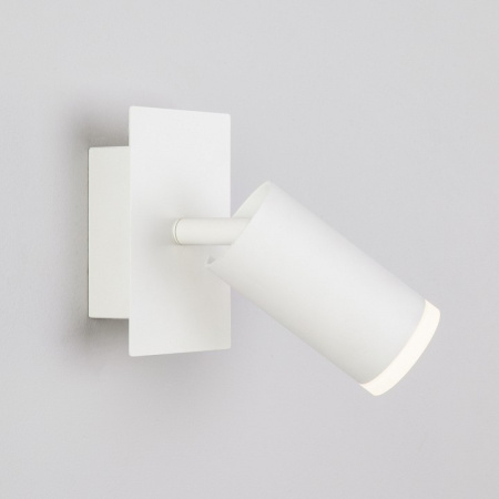 Фото Бра Eurosvet Holly 20067/1 LED белый