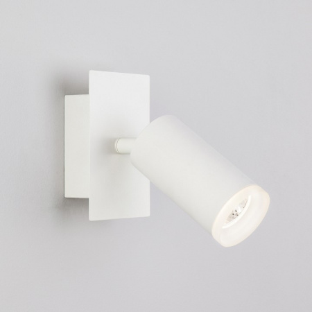 Фото Бра Eurosvet Holly 20067/1 LED белый