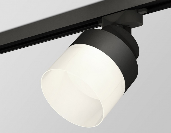 Открыть Светильник на штанге Ambrella Light XT XT8102021 Фото Светильник на штанге Ambrella Light XT XT8102021