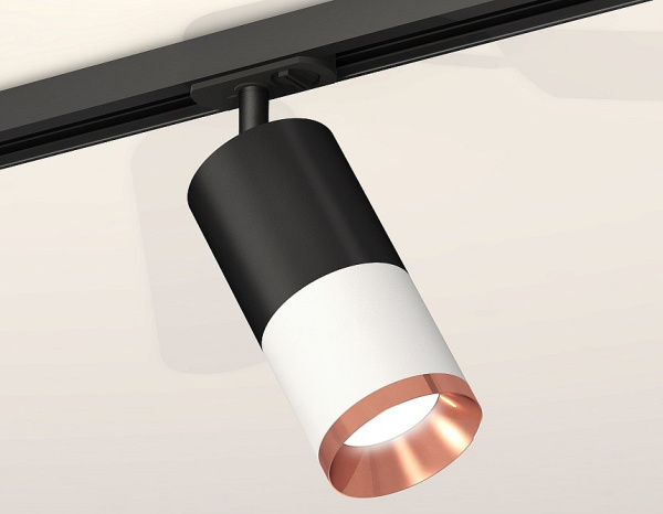 Фото Светильник на штанге Ambrella Light XT XT7401102