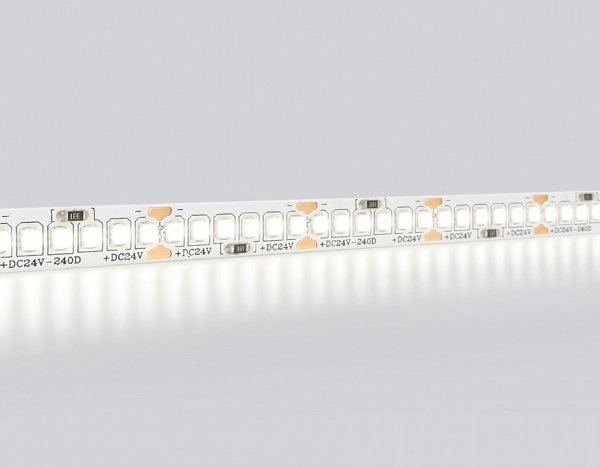 Фото Лента светодиодная Ambrella Light GS GS3402