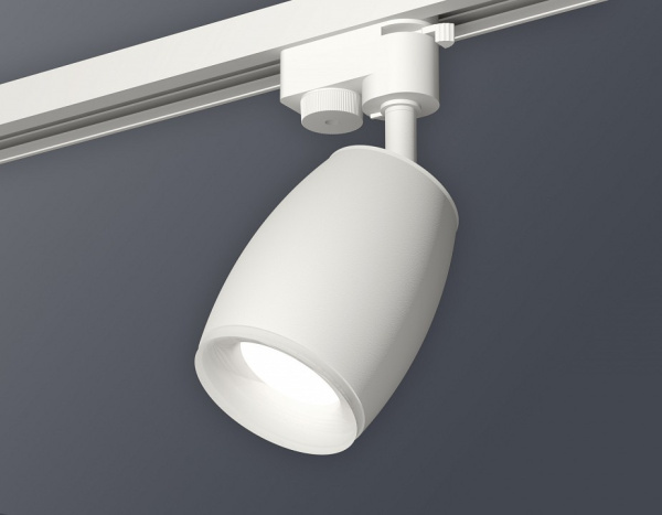 Открыть Светильник на штанге Ambrella Light XT XT1122005 Фото Светильник на штанге Ambrella Light XT XT1122005