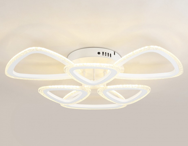 Фото Потолочная люстра Ambrella Light FA FA4512