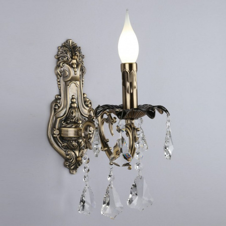 Фото Бра Omnilux Catanzaro OML-30811-01