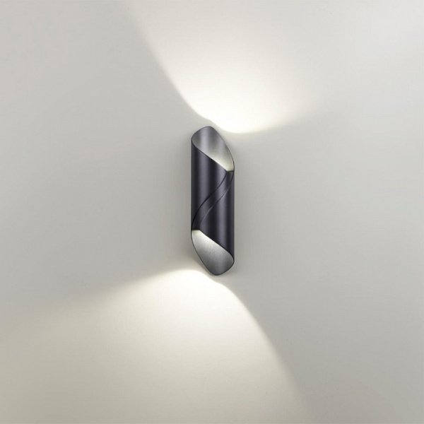 Фото Накладной светильник Odeon Light Basti 6659/10WL