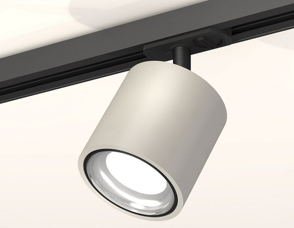 Фото Светильник на штанге Ambrella Light XT XT7533010