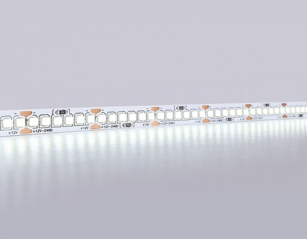 Открыть Лента светодиодная Ambrella Light GS GS1503 Фото Лента светодиодная Ambrella Light GS GS1503