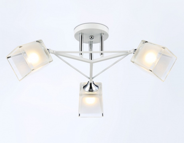 Фото Люстра на штанге Ambrella Light TR TR303071