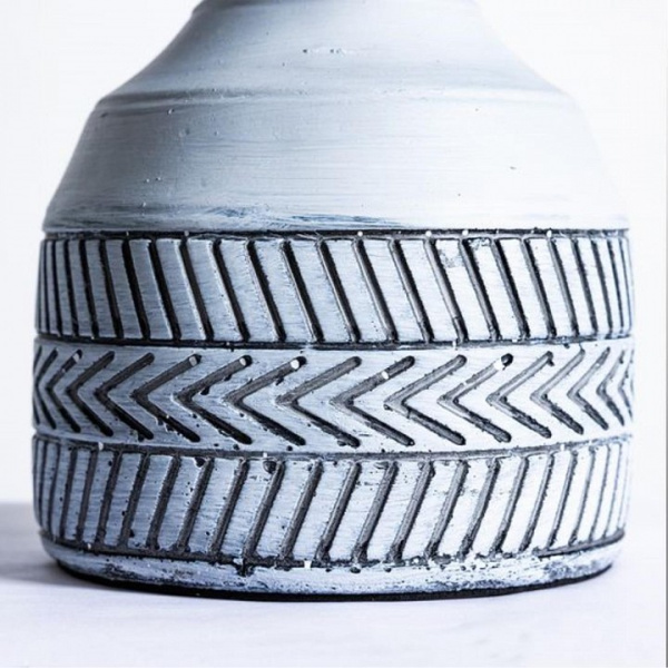 Фото Настольная лампа декоративная Arte Lamp Tiaki A4636LT-1GY