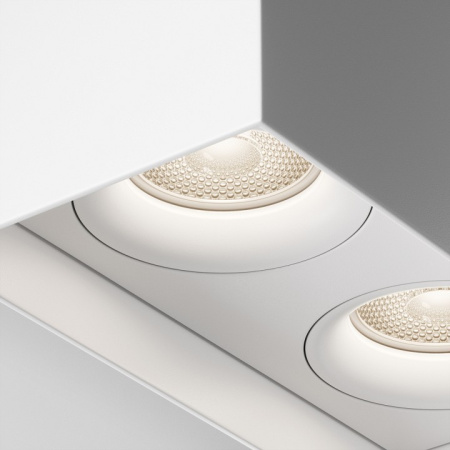 Фото Накладной светильник Maytoni Slim C015CL-02W