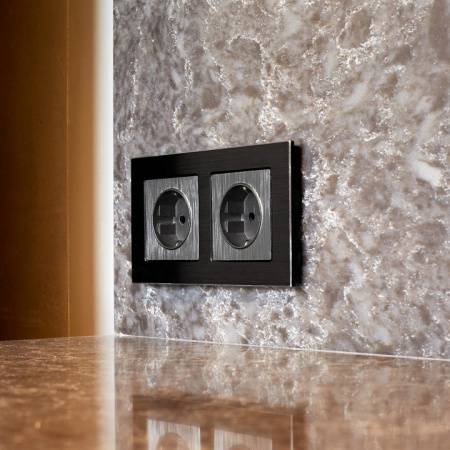 Фото Розетка с заземлением, без рамки Werkel графит рифленый W1171004