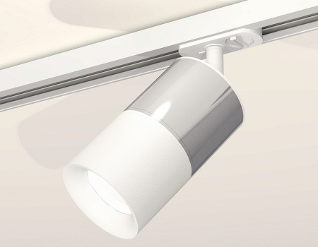 Открыть Светильник на штанге Ambrella Light XT XT7401071 Фото Светильник на штанге Ambrella Light XT XT7401071
