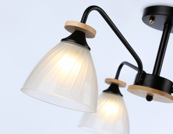 Открыть Люстра на штанге Ambrella Light TR TR9564 Фото Люстра на штанге Ambrella Light TR TR9564