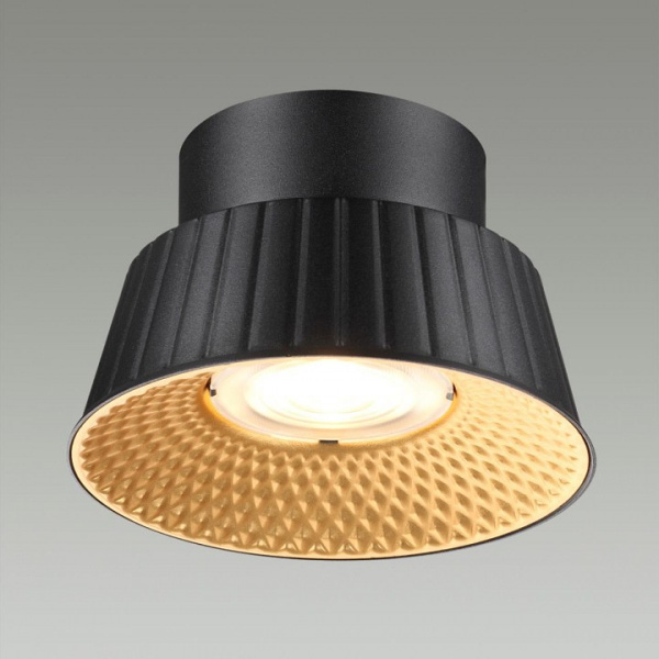 Фото Накладной светильник Odeon Light Mali 6643/6CL