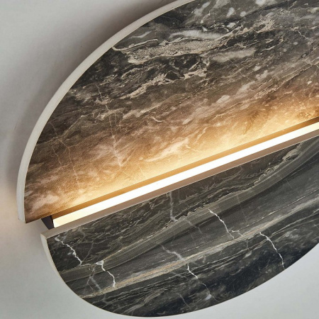 Фото Накладной светильник Favourite Eclipsis 4599-1W