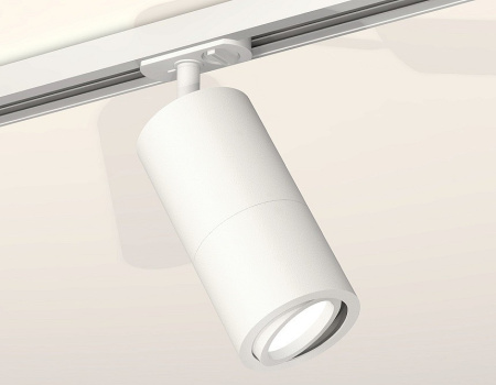 Открыть Светильник на штанге Ambrella Light XT XT7401080 Фото Светильник на штанге Ambrella Light XT XT7401080