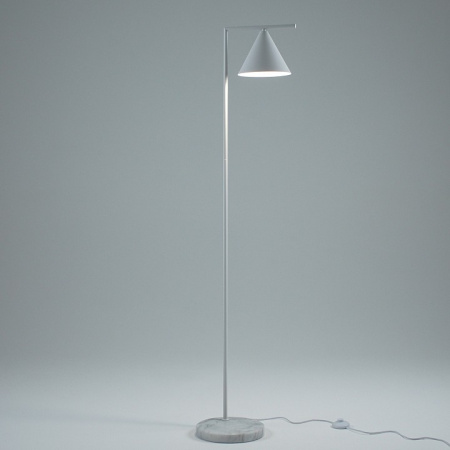 Фото Торшер Moderli Omaha V11062-1F